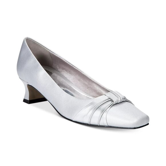 Easy Street Womens Waive Pumps Silver Bow Detail Square Toe 7 MSRP $55 - Picture 1 of 3